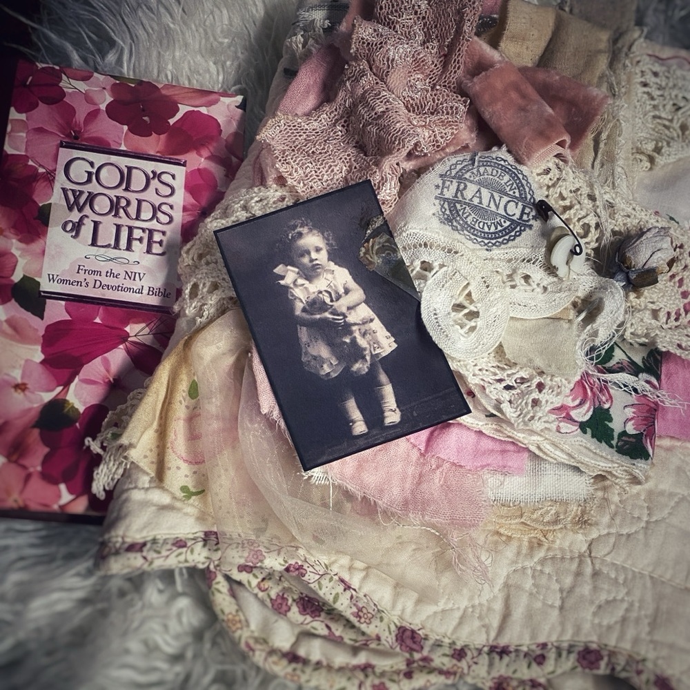 Vintage Pink and Cream Fabric Bundle & Devotional NEW
